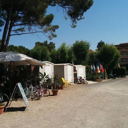 La Mariposa 3*