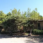 La Mariposa 3*